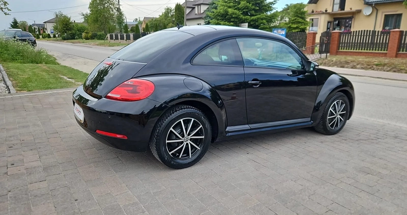 Volkswagen Beetle cena 37900 przebieg: 149000, rok produkcji 2012 z Węgorzyno małe 211